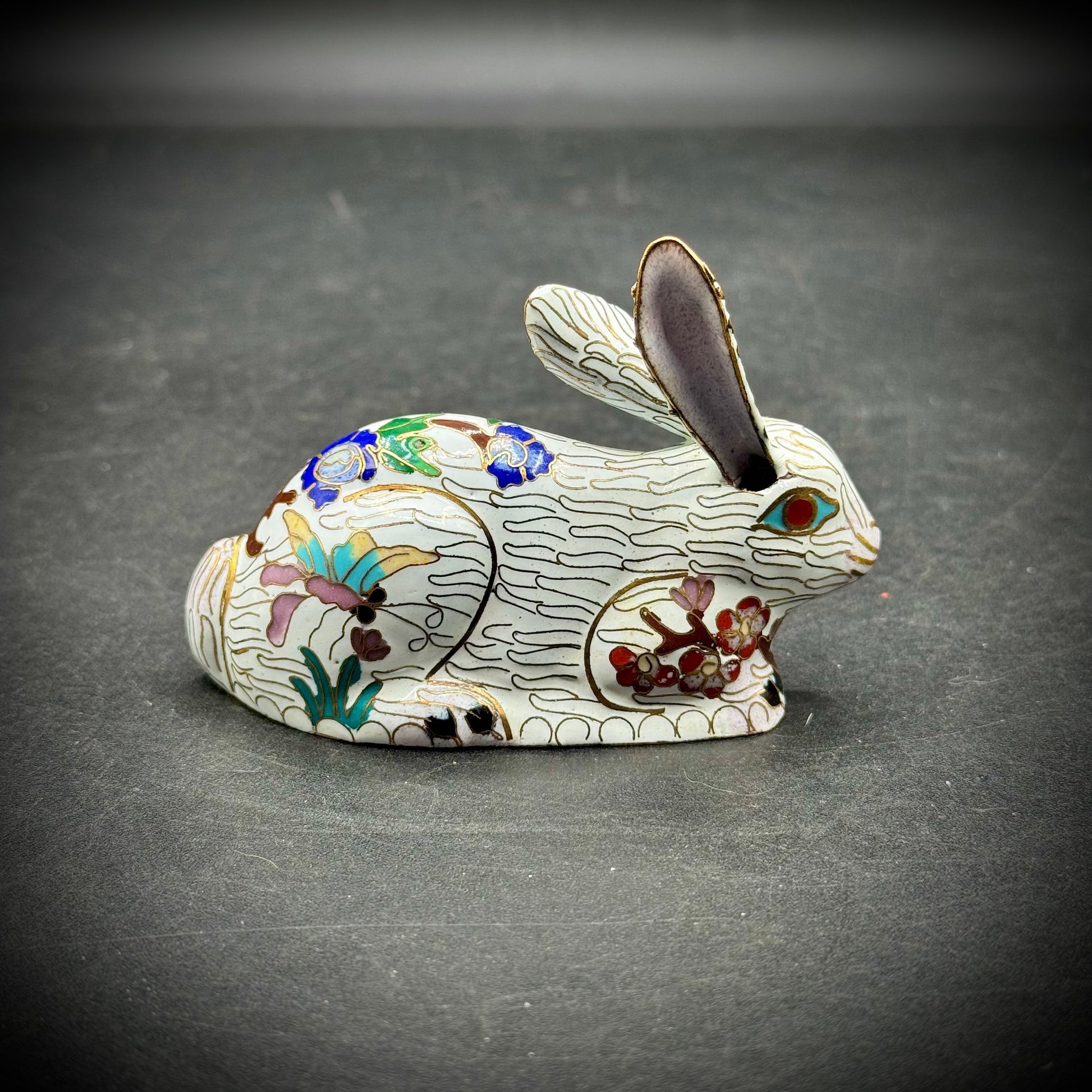 Rare Vintage Enamel & Cloisonné Rabbit Figurine – Picker Road Boutique