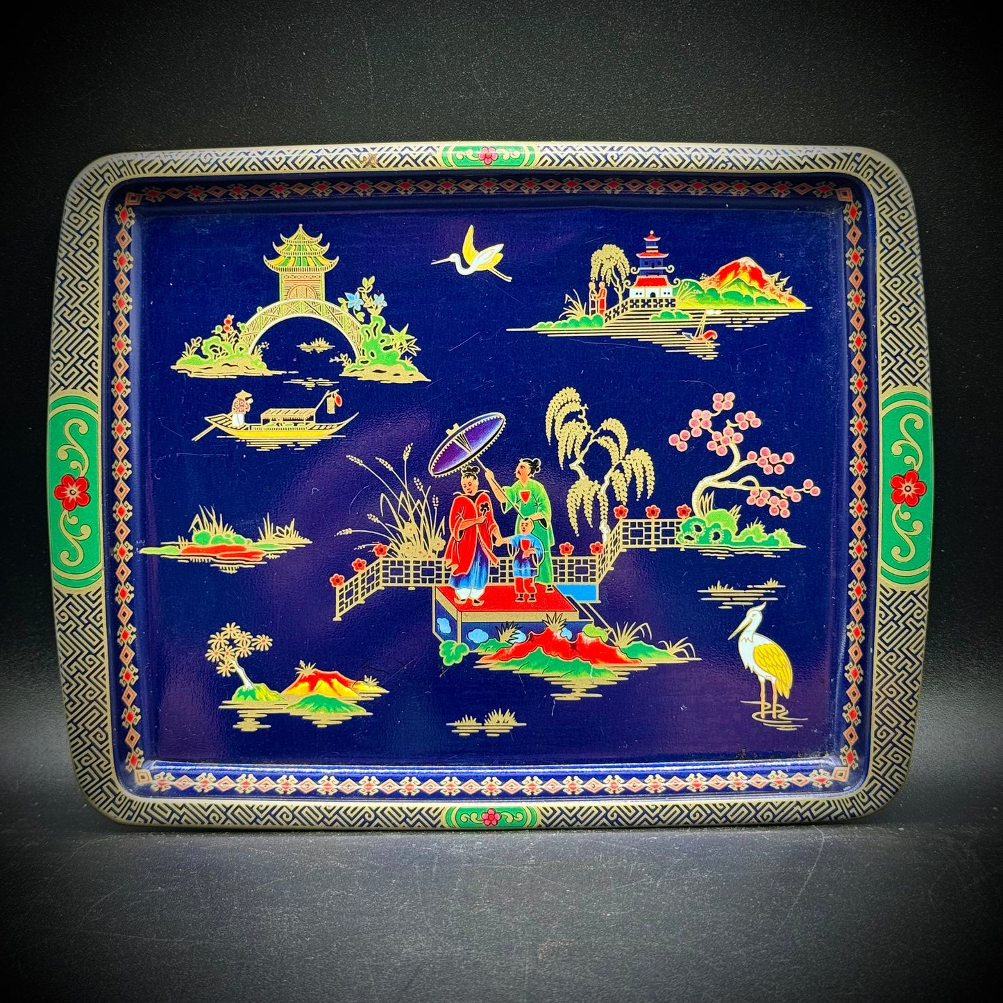 Vintage Daher Japan Motif Tray Designed in New York/Made in England