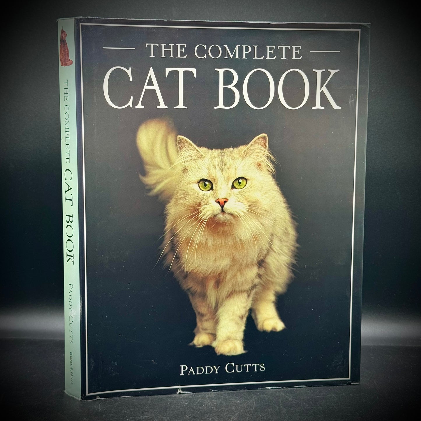 Large Coffee Table "Complete Cat Book"