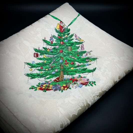 Spode Christmas Tree 100" x 60" Tablecloth