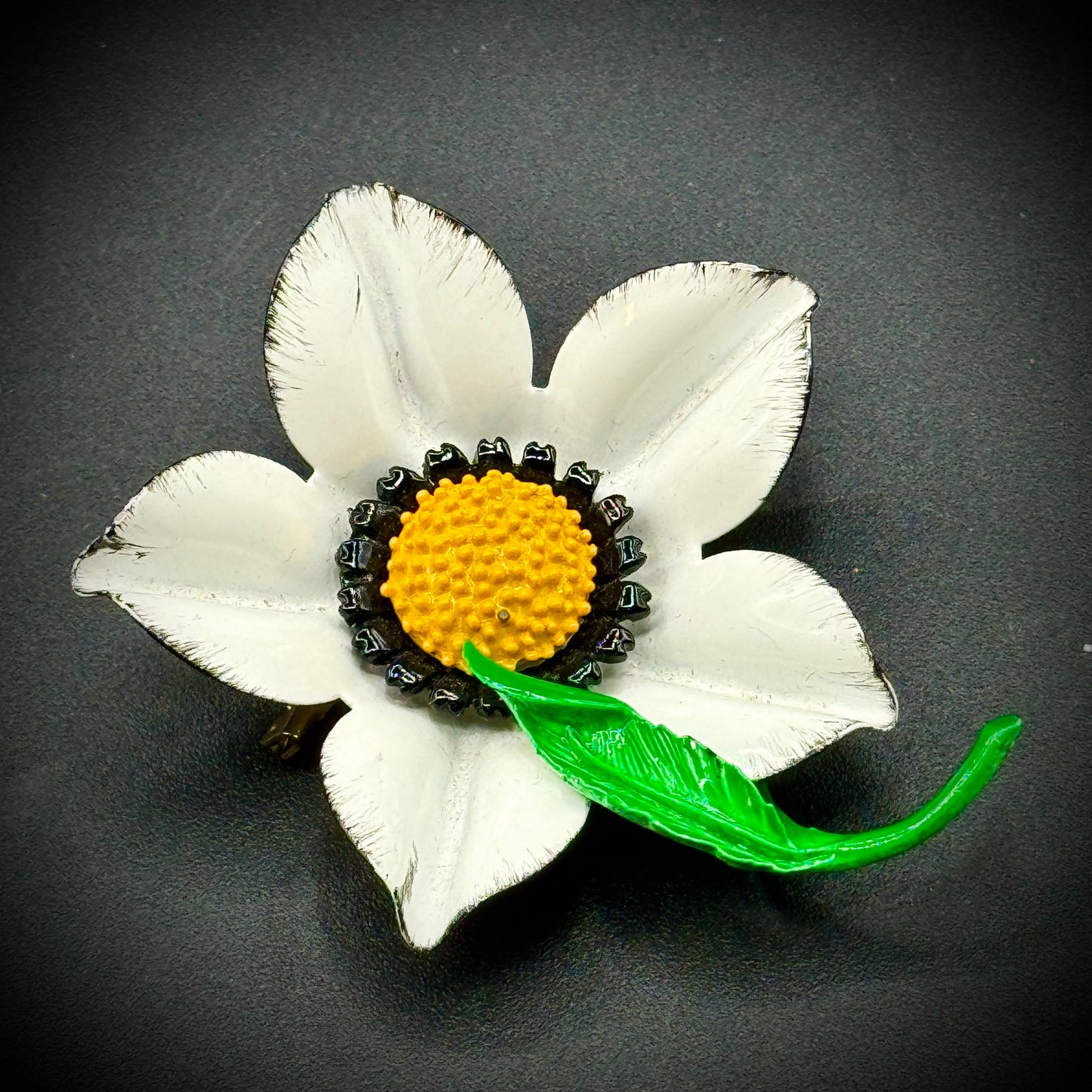 Vintage Enamel Flower Pin