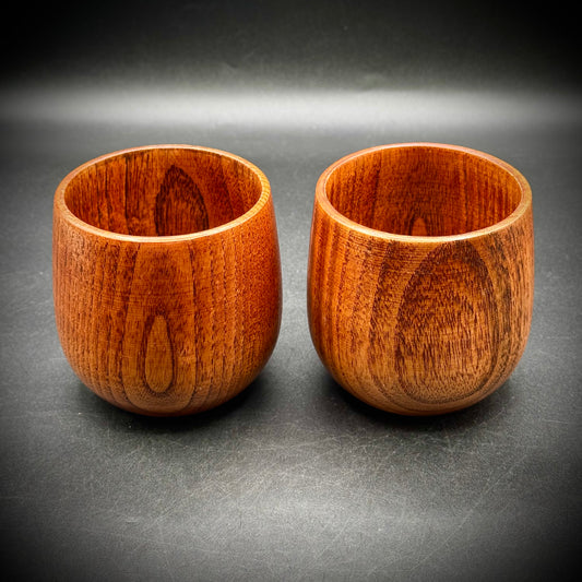 Pair of Wooden Oaksip Cups