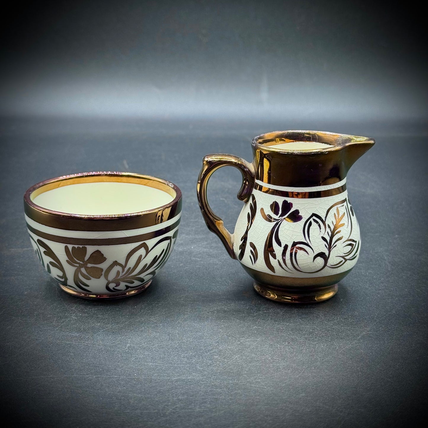 Vintage Wade England Sugar & Creamer Set