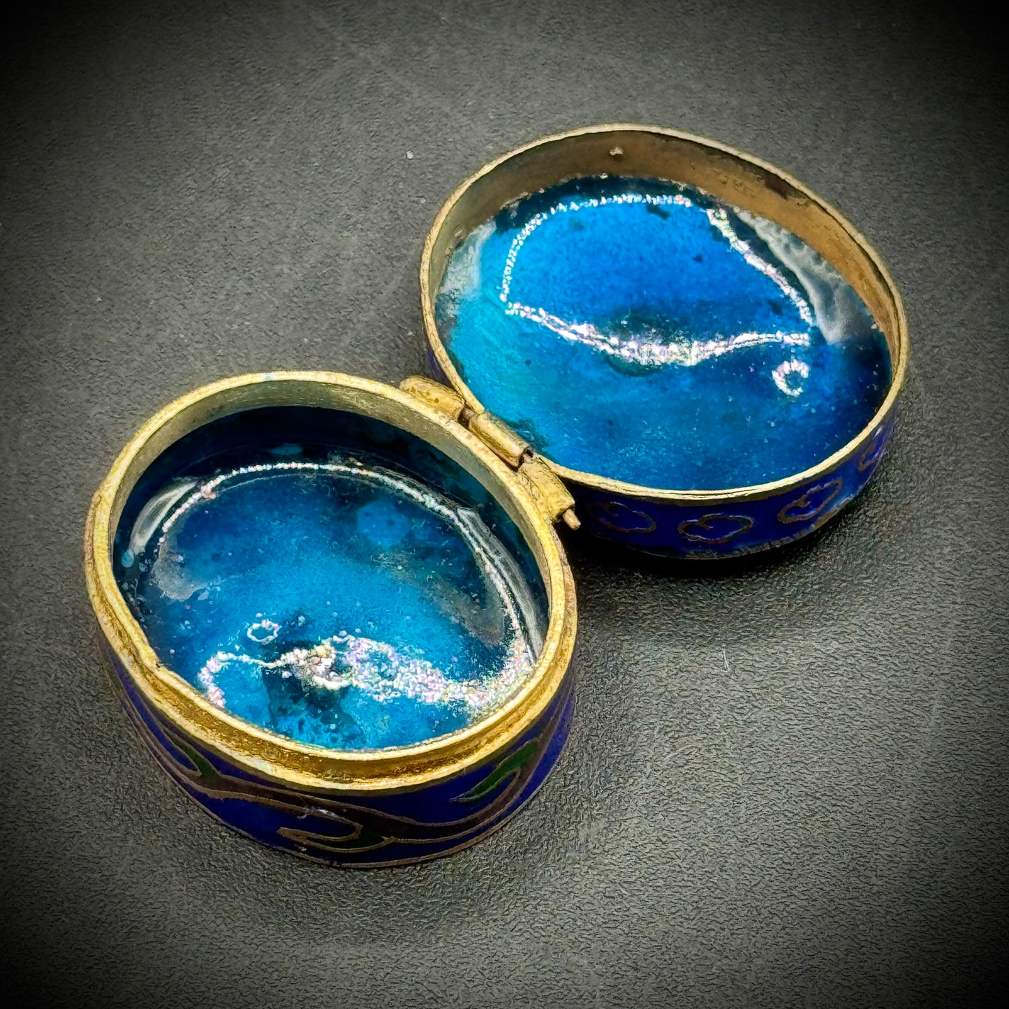 Vintage 1970s Vibrant Cloisonné Hinged Trinket Box
