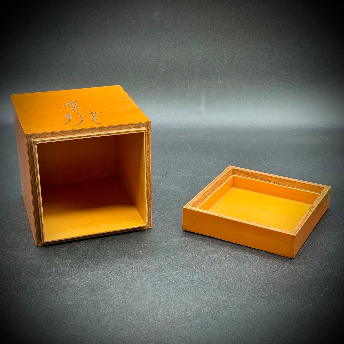 Vintage 1970s Lacquered Wood Box with Bird Motif - Made in Japan