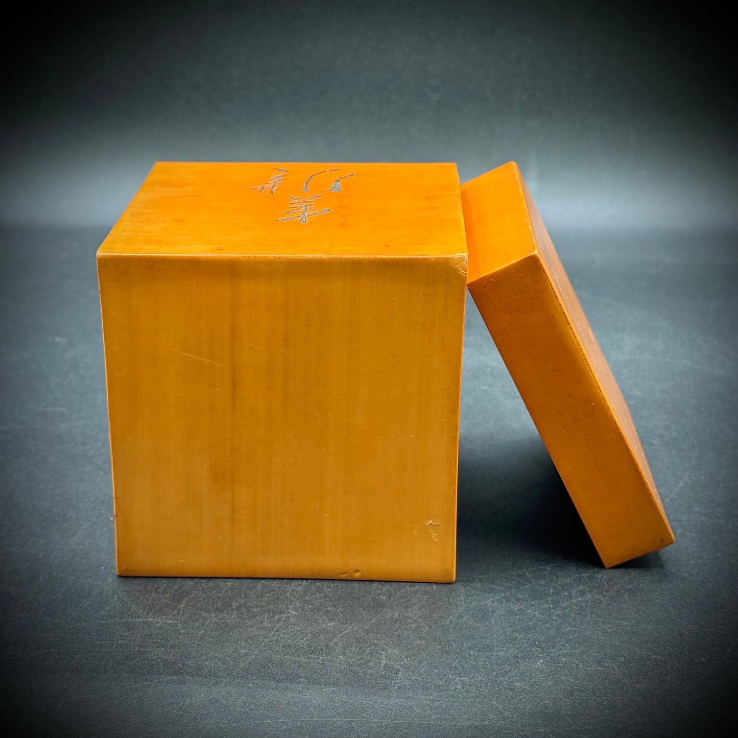 Vintage 1970s Lacquered Wood Box with Bird Motif - Made in Japan