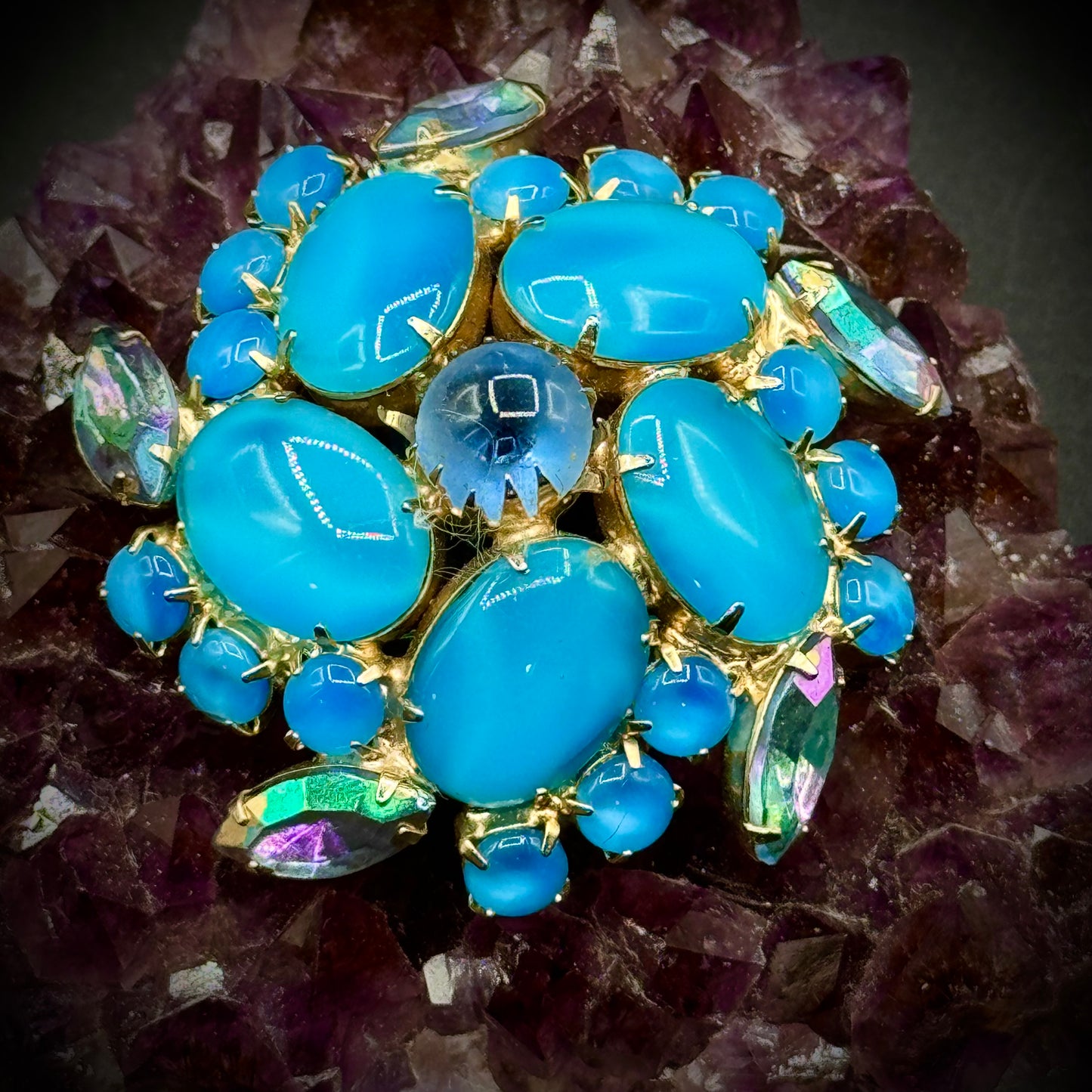 Vintage Cabochon Blue Stone Brooch