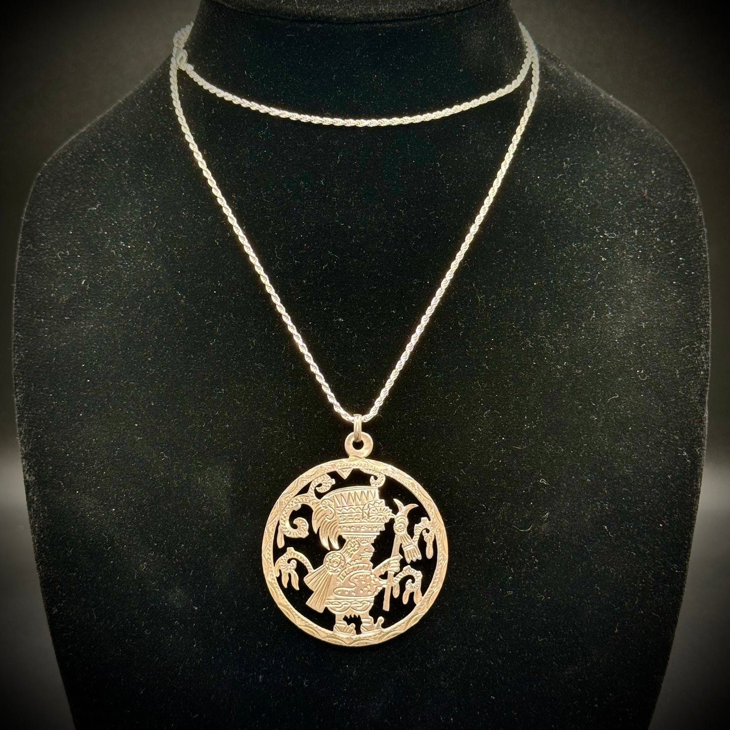 Sterling Silver Aztec Design Pendant & Chain