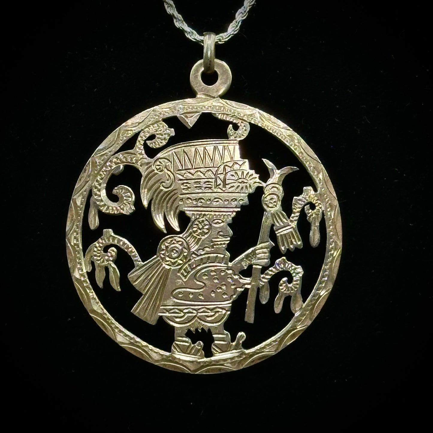 Sterling Silver Aztec Design Pendant & Chain