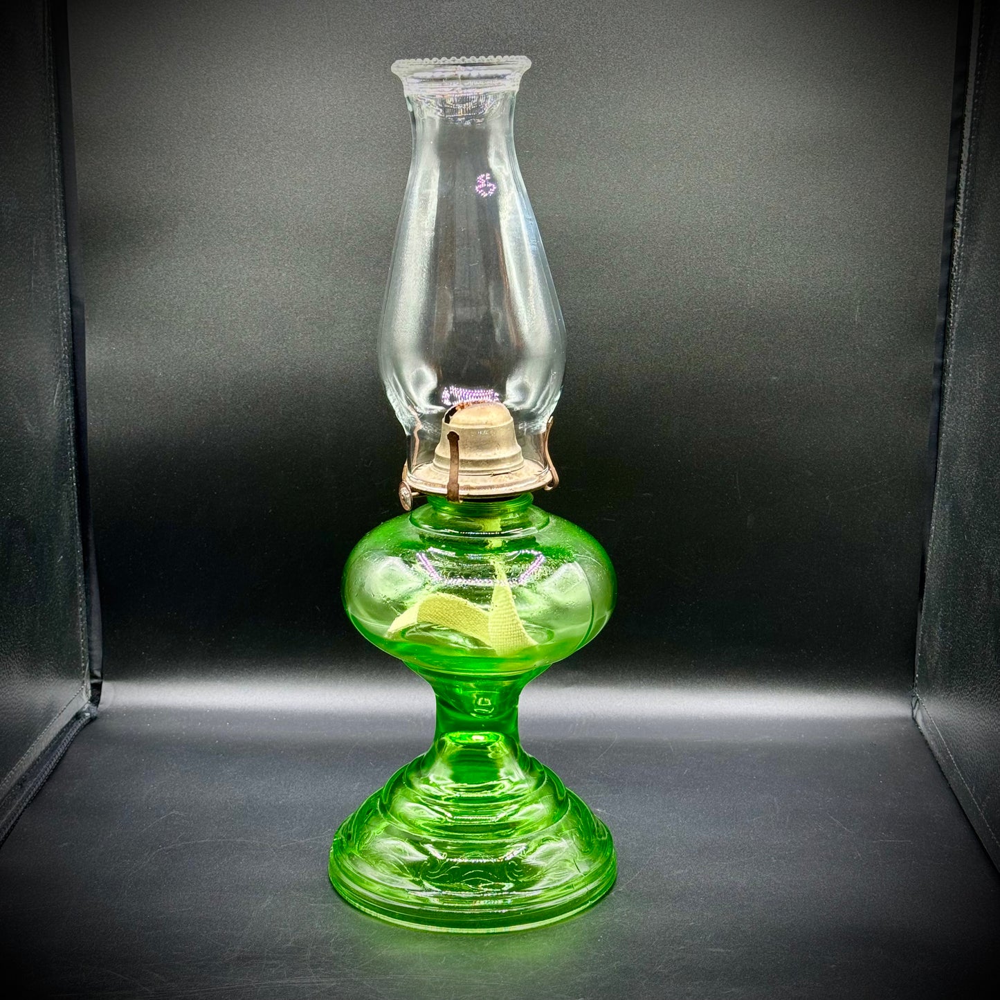 Stunning True Vintage Uranium Glass Oil Lamp