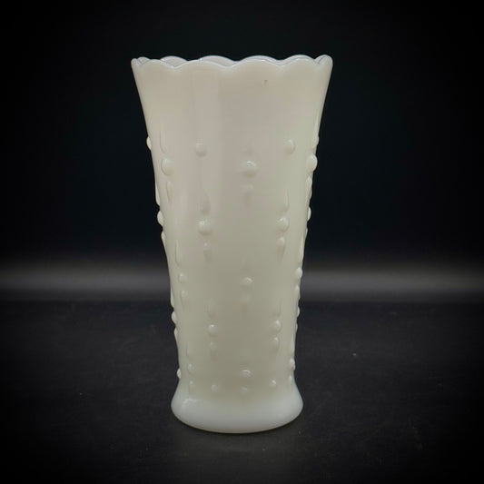 Vintage Anchor Hocking Teardrops & Pearls Milk Glass Vase