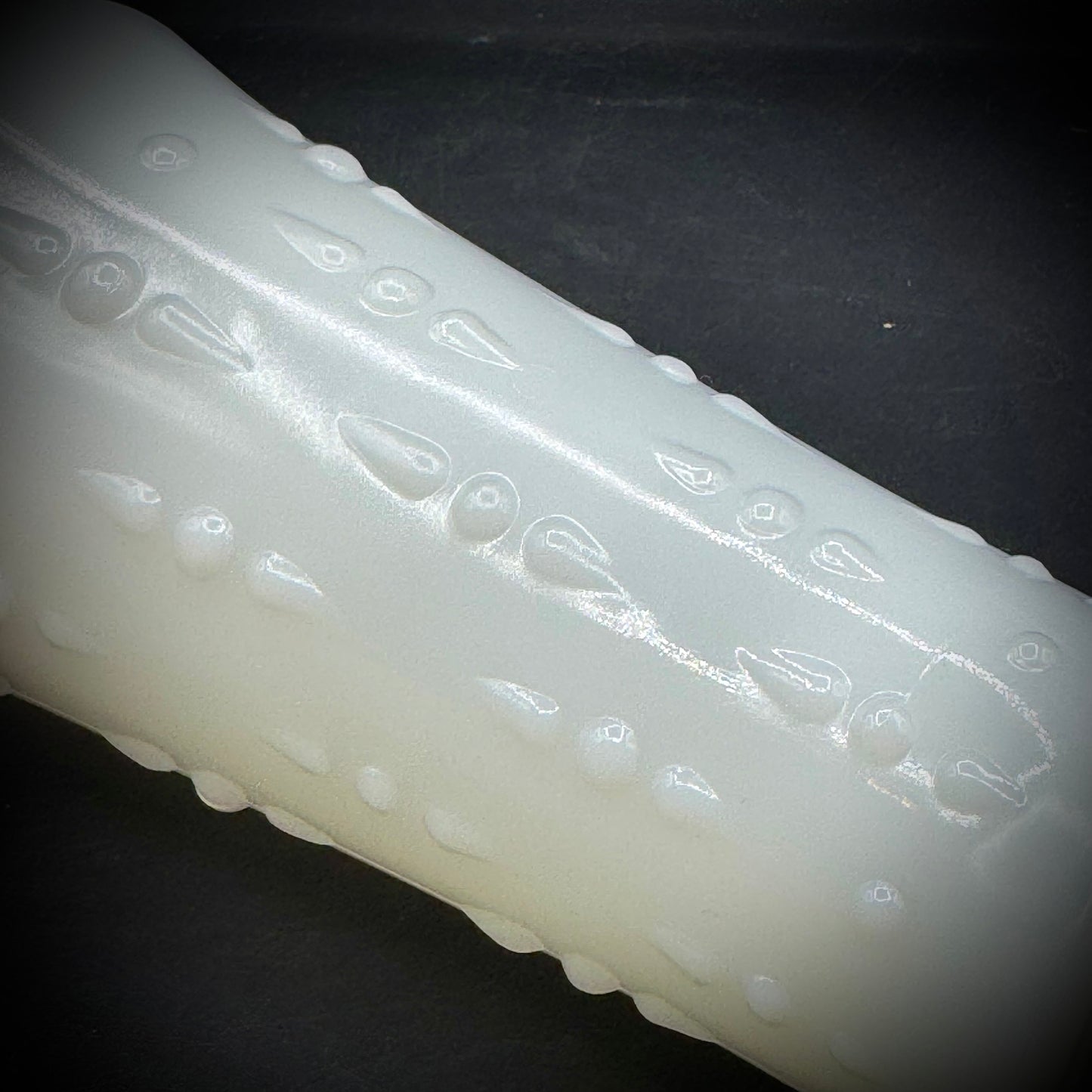 Vintage Anchor Hocking Teardrops & Pearls Milk Glass Vase