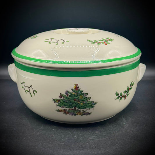 Spode Classic Design Christmas Tree Lidded Casserole