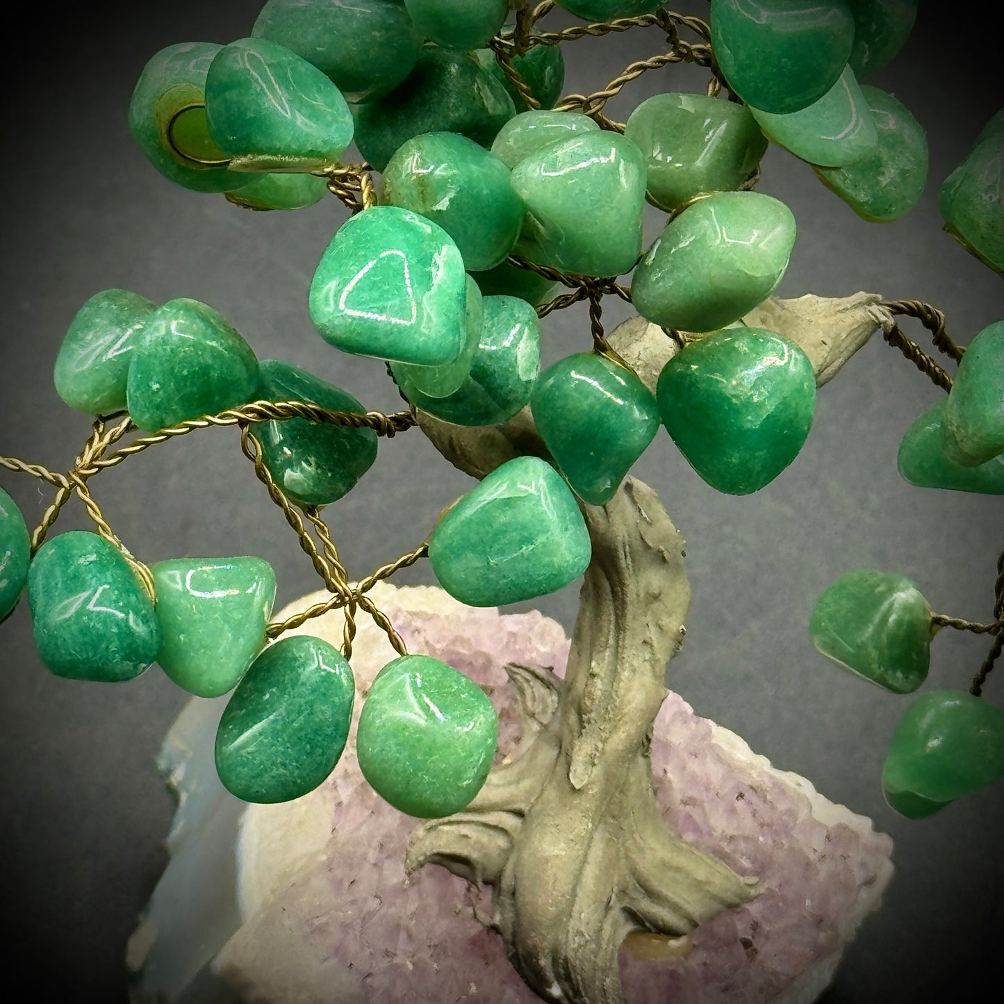 Beautiful Jade & Lavender Quartz Tree
