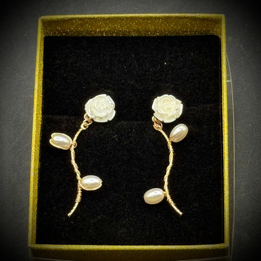 New in Box Carved Roses & Faux Pearl Earrings