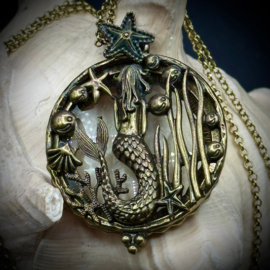 Mermaid Pendant & Magnifying Glass