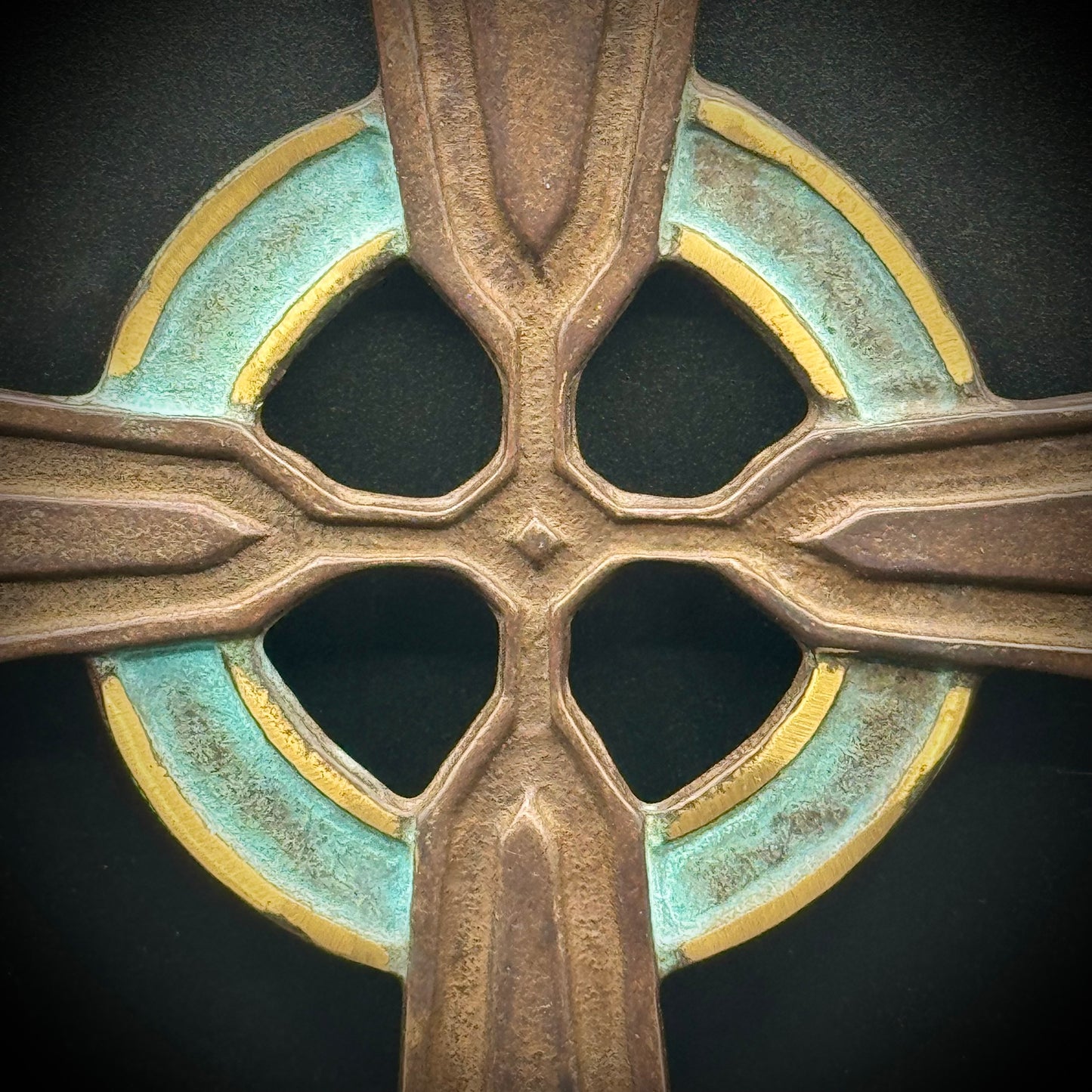 Vintage SPI Metal Cross