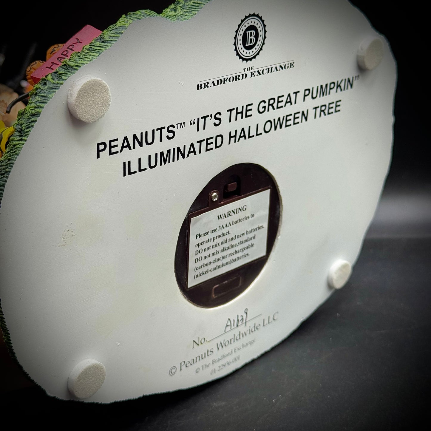 RARE Retired Bradford Exchange Peanuts Great Pumpkin Charlie Brown Halloween Display