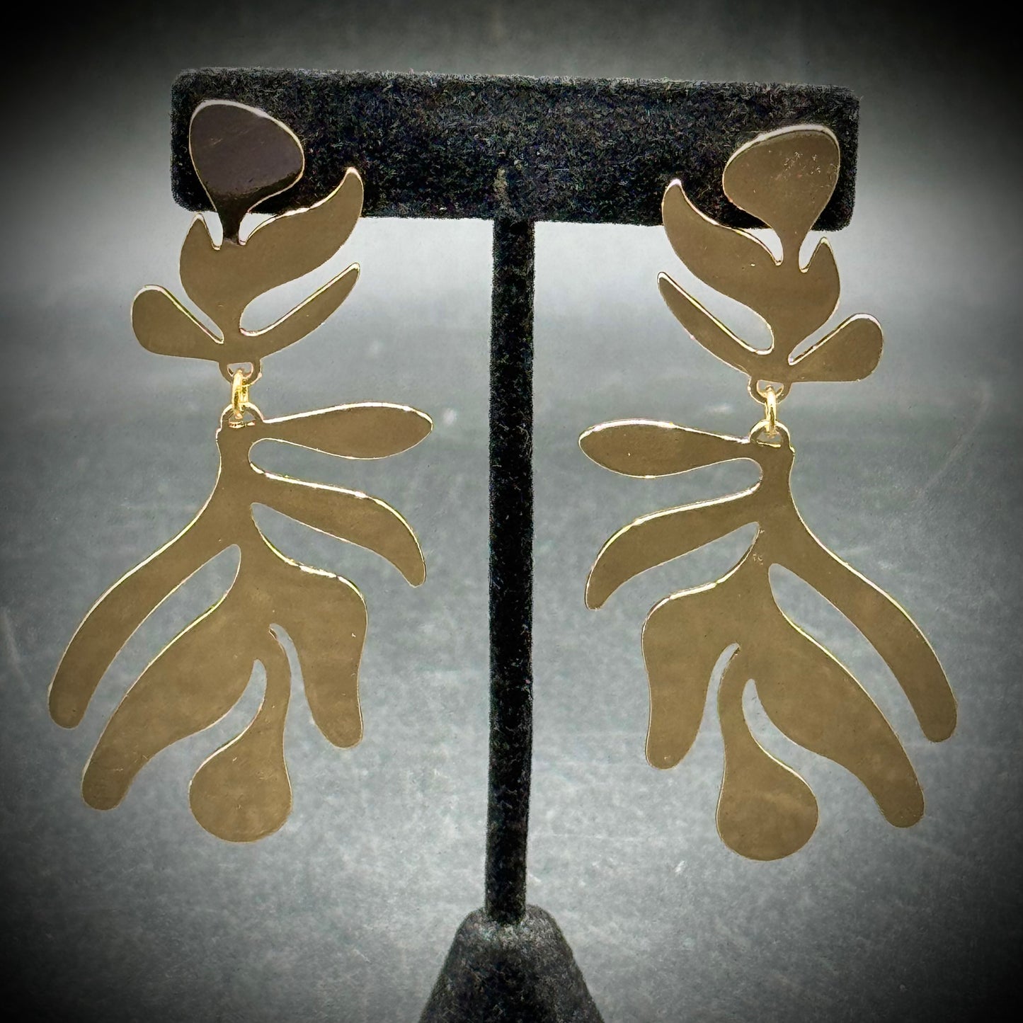 Anthropologie Free Form Long Gold Tone Dangle Earrings