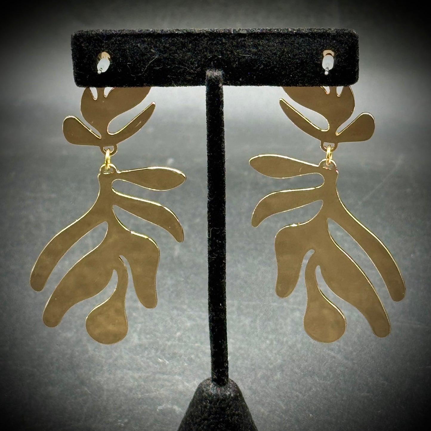 Anthropologie Free Form Long Gold Tone Dangle Earrings