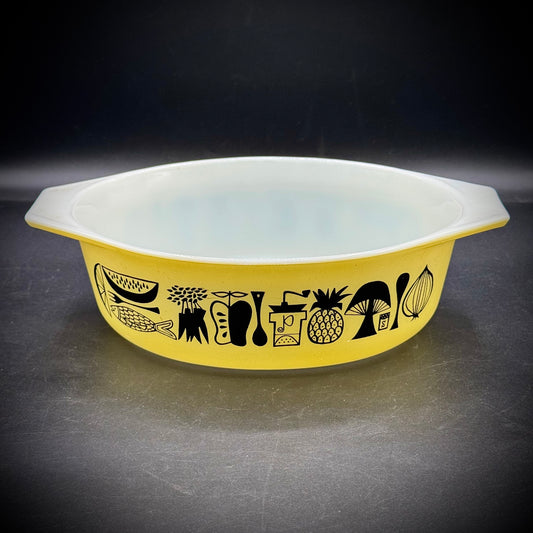 RARE Vintage Pyrex Mod "Kitchen Promotional"