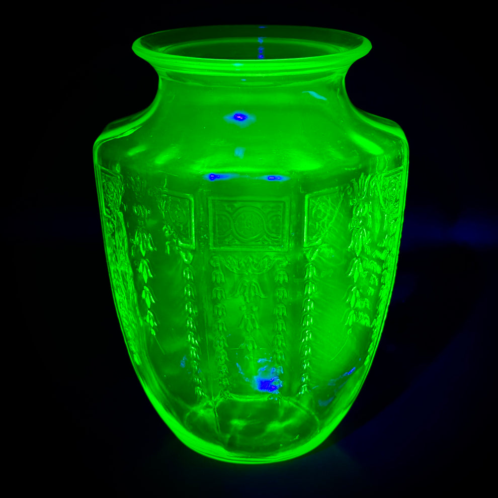 Vintage Uranium Vaseline Depression Glass Vase – Picker Road Boutique