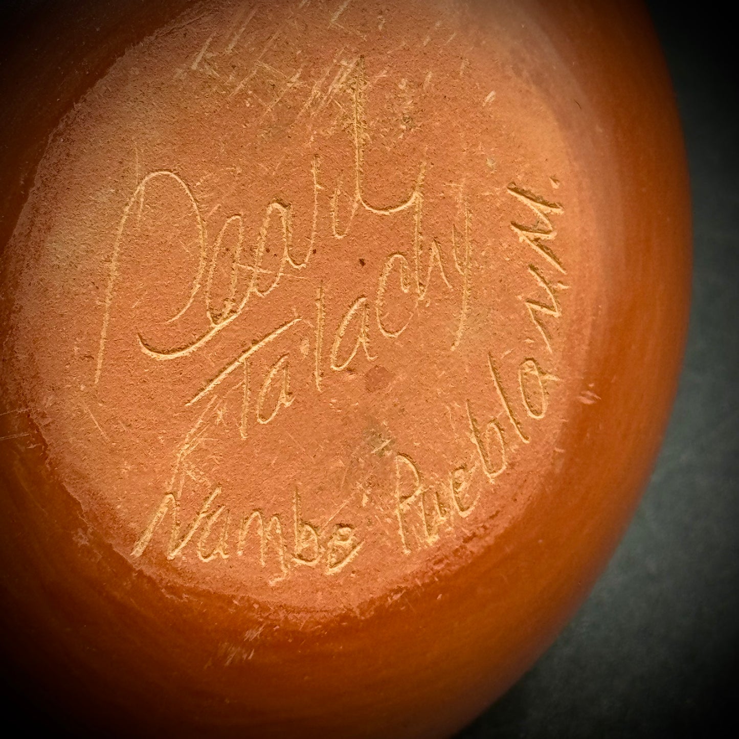 RARE Native American Artist Pearl Talachy Nambe Pueblo, NM Etched Pot