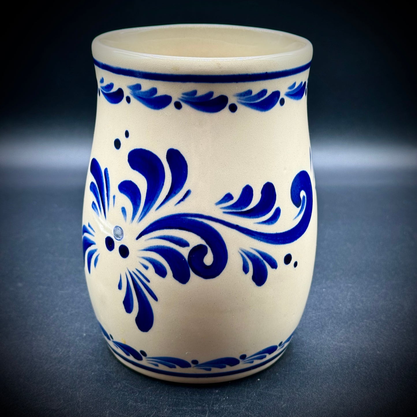 Portuguese Azul & Cream Pottery Utensil Holder