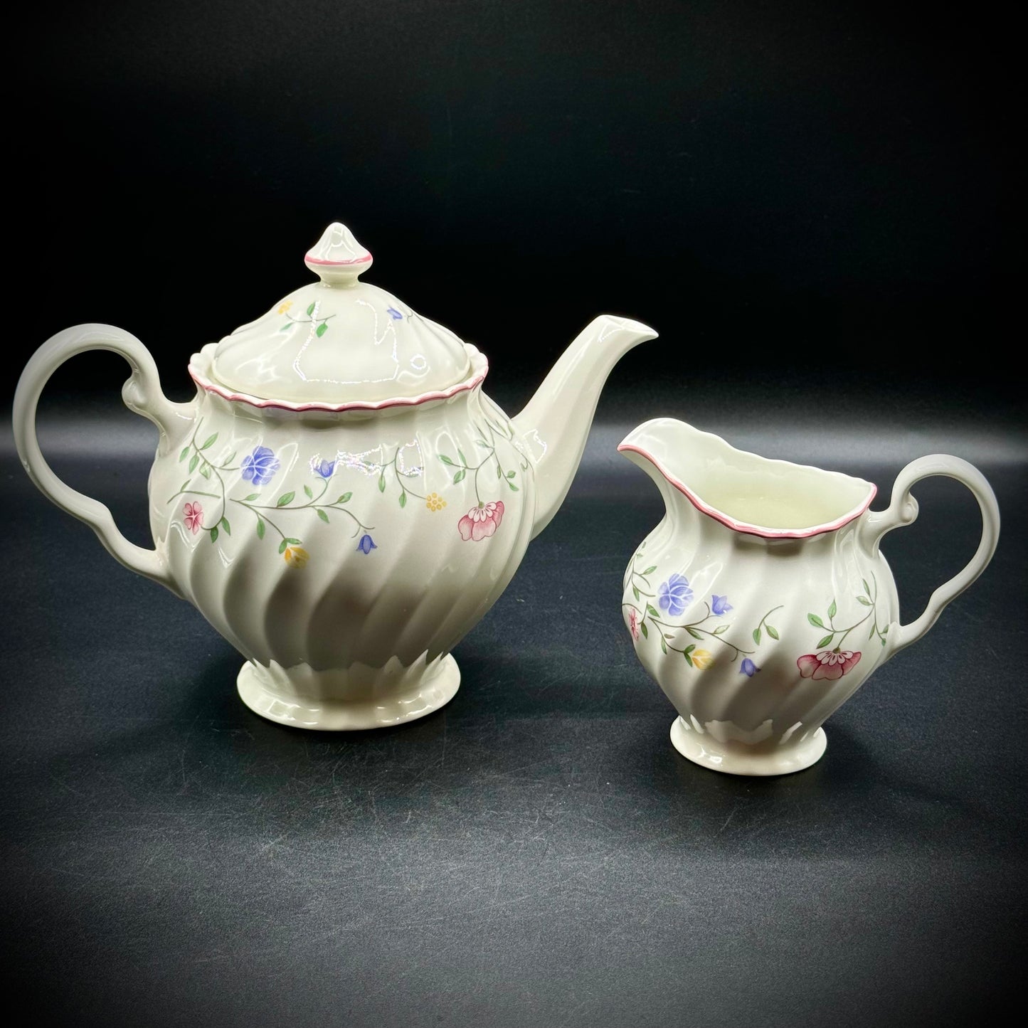 Johnson Brothers England Gorgeous Tea Pot and Creamer