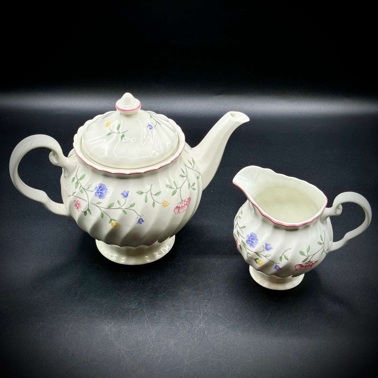 Johnson Brothers England Gorgeous Tea Pot and Creamer