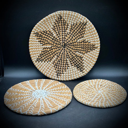 Set of 3 Woven Hanging Baskets/Hot Plates
