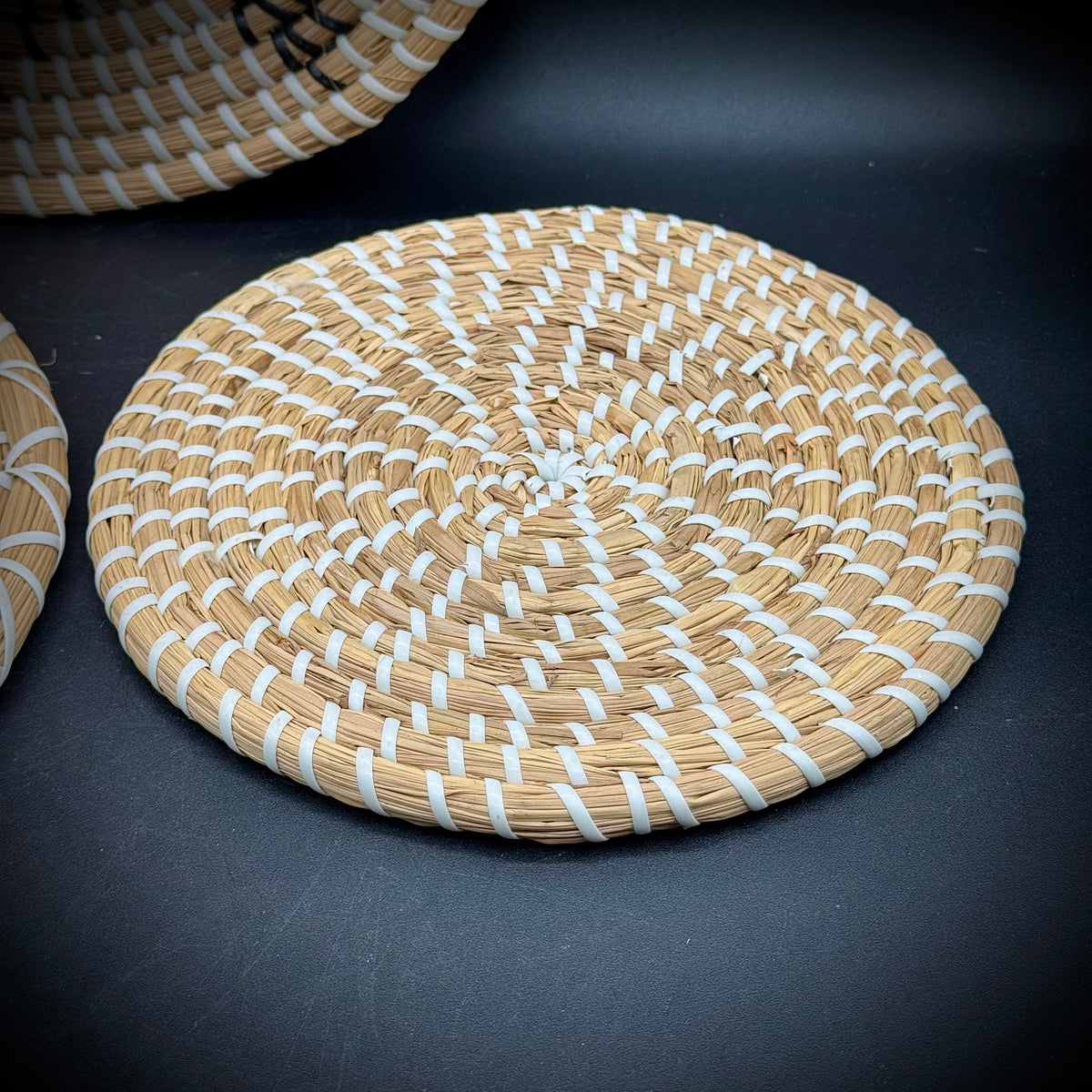 Set of 3 Woven Hanging Baskets/Hot Plates