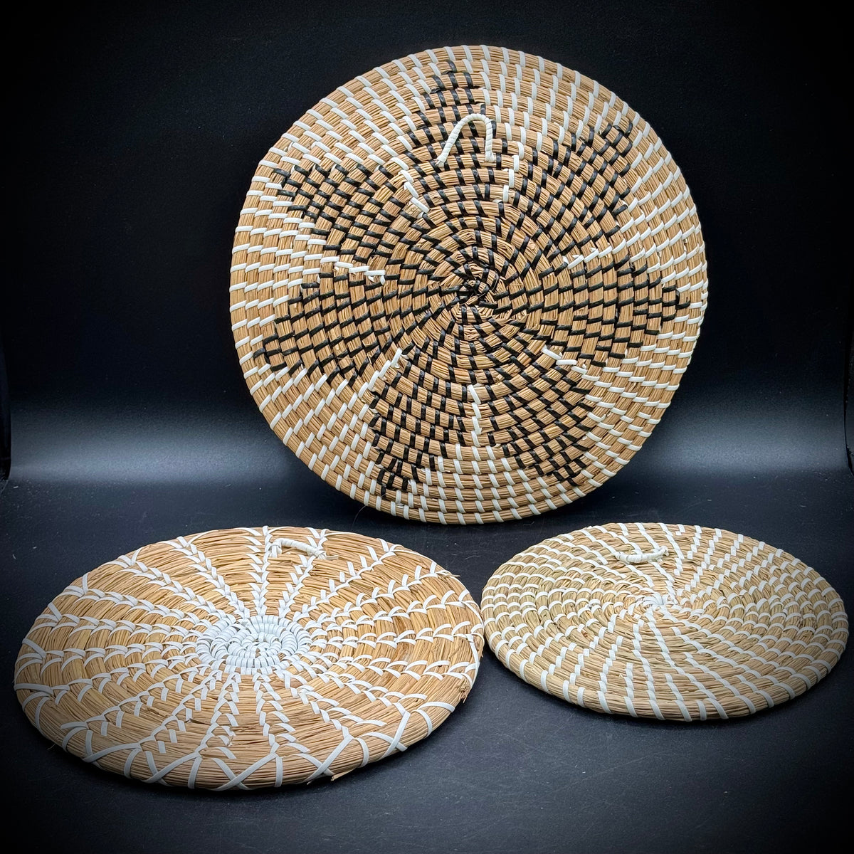 Set of 3 Woven Hanging Baskets/Hot Plates