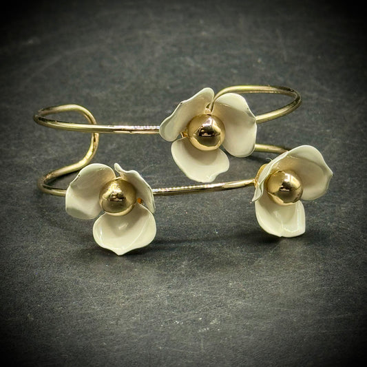 Fashion Flower Open Cuff Bracelet