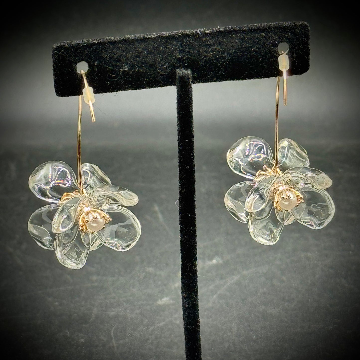 Vintage Lucite Flower Dangle Earrings
