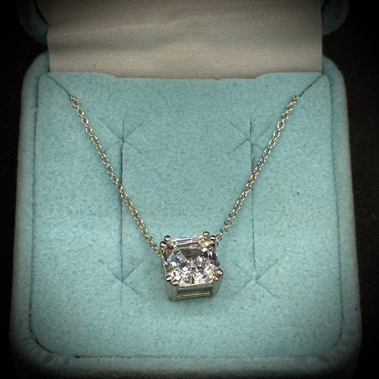 New in Box Epiphany .925 Sterling Silver with CZ Stone Necklace Necklace