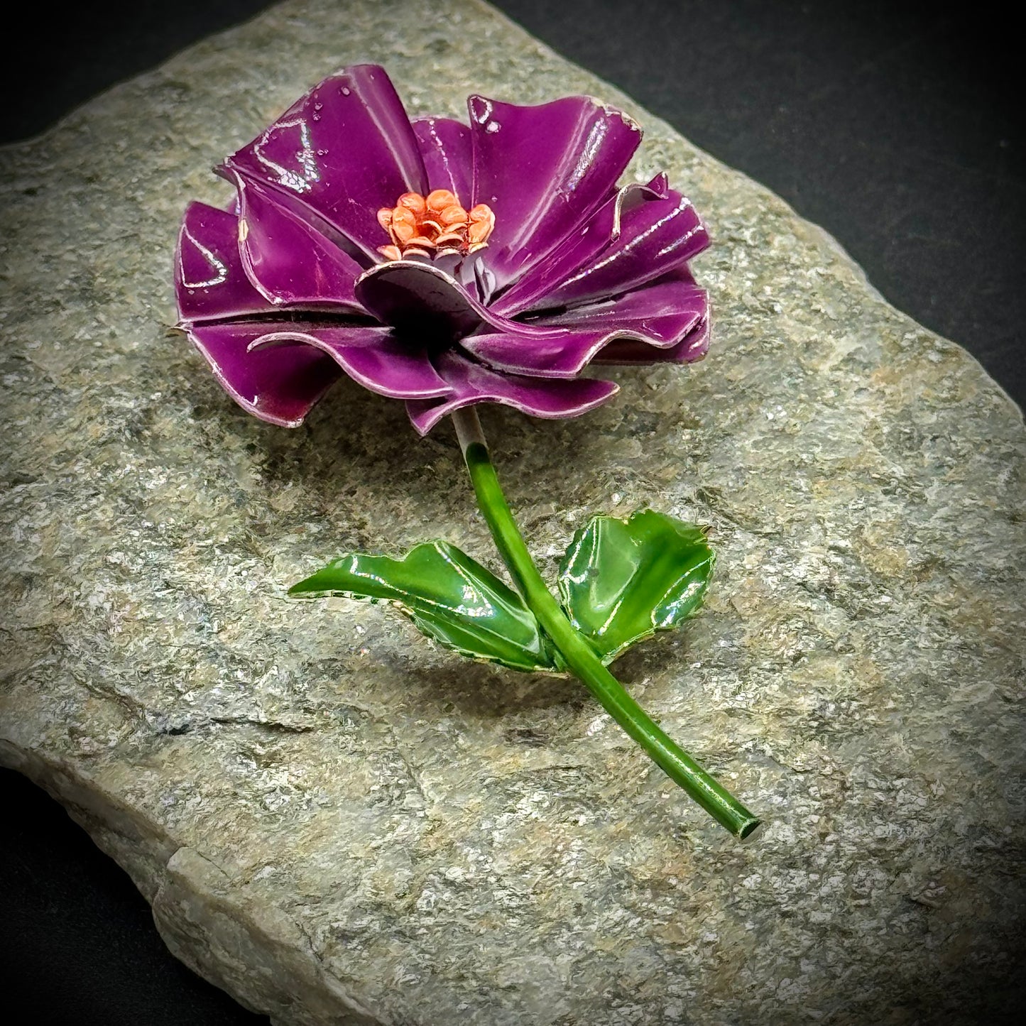 Vintage Metal Flower Brooch