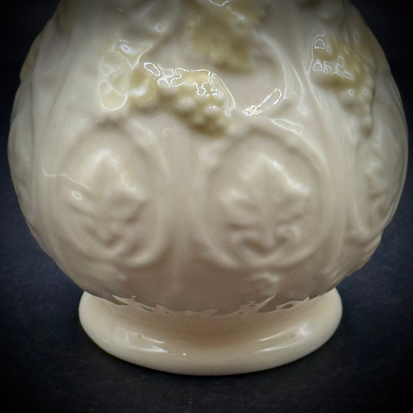 Vintage Baleek Ireland Grapevine Vase