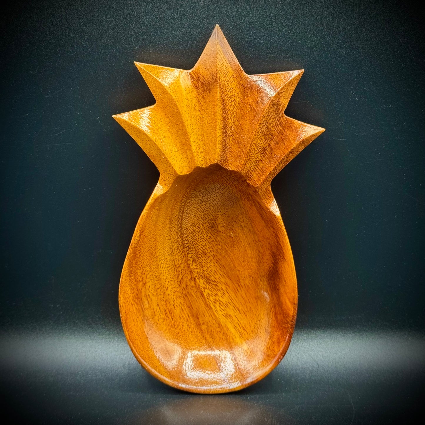Vintage Waikiki Woods Hawaii Carved Monkey Pod Pineapple Dish