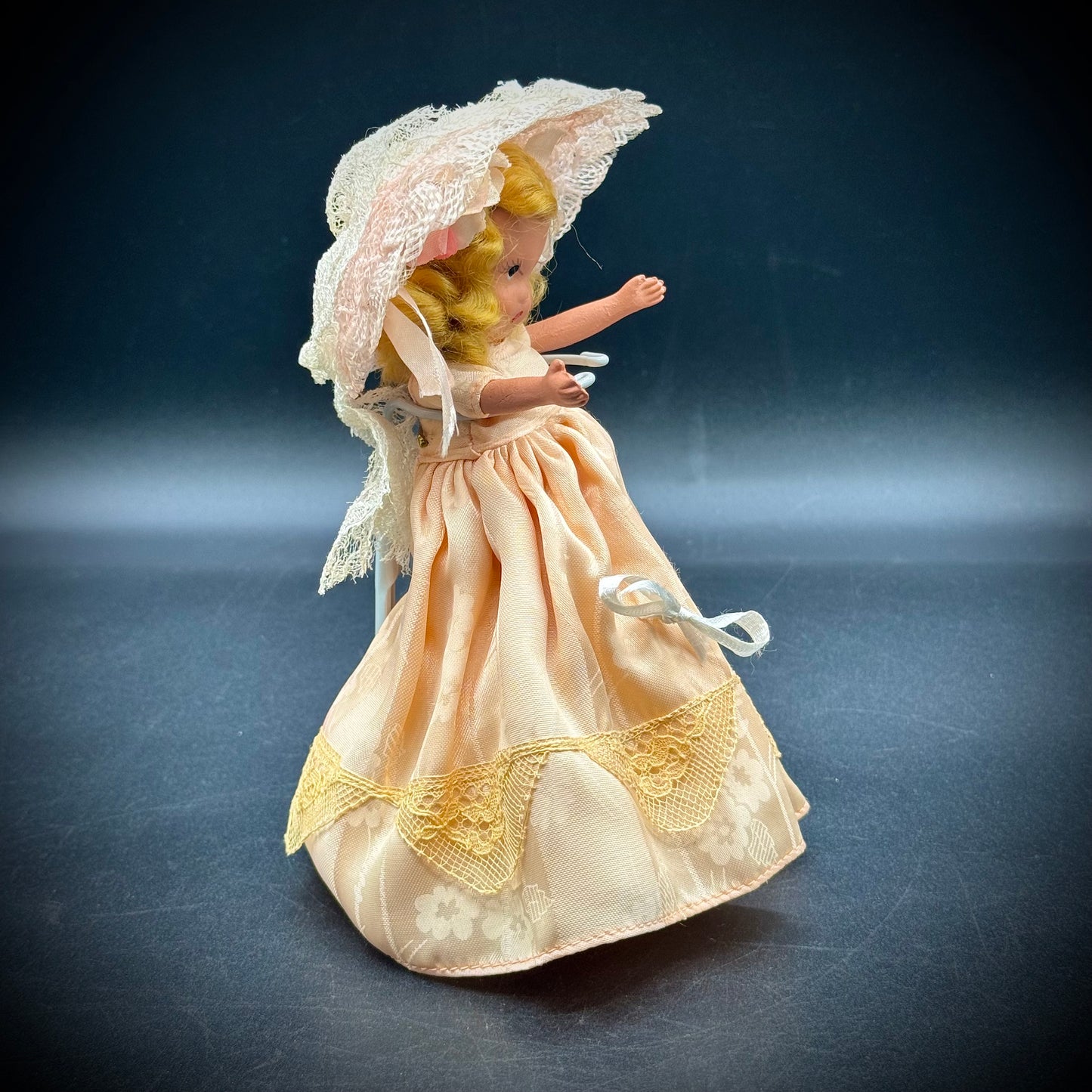 Vintage 1930s-40s Nancy Ann Storybook Doll "The Bridesmaid"