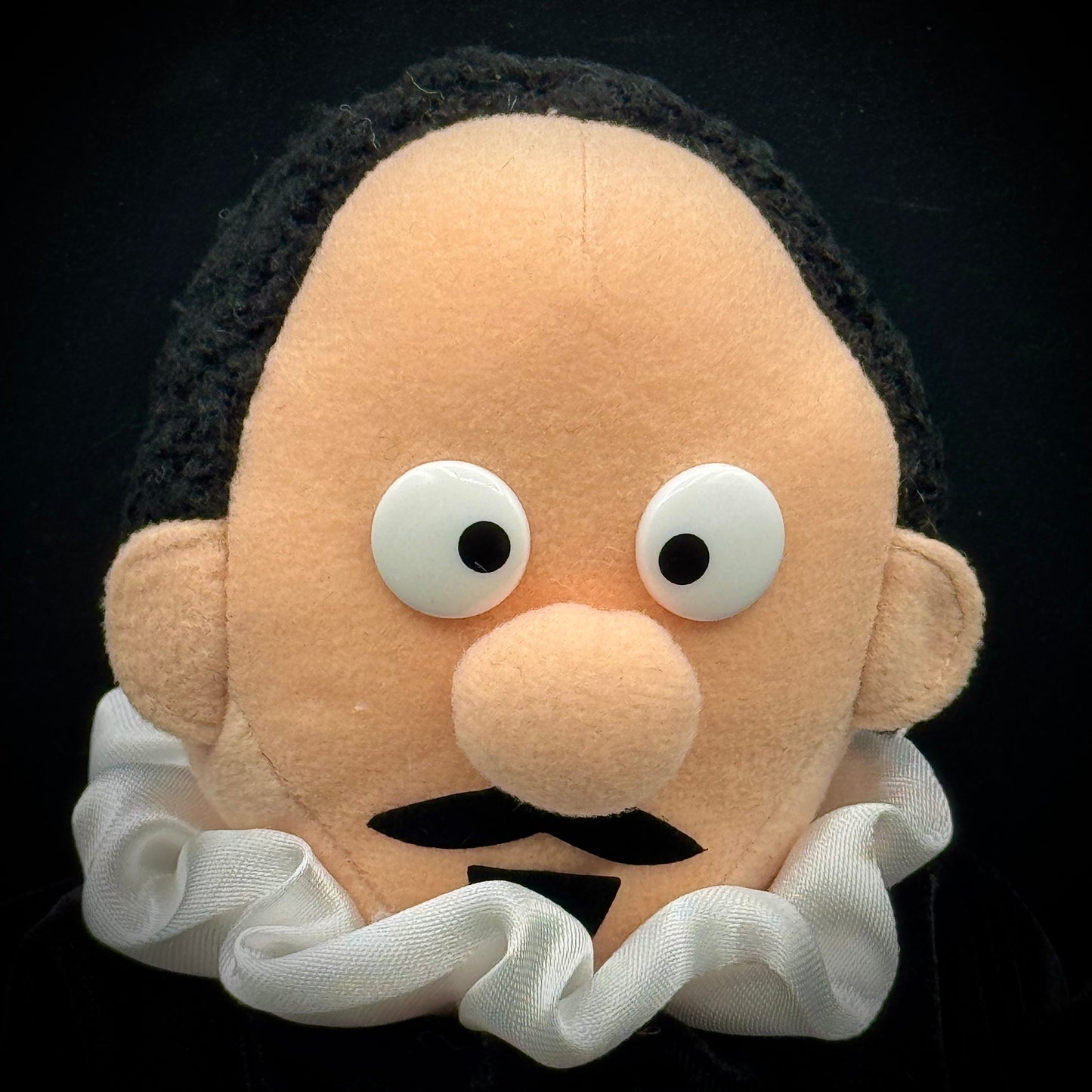 Vintage New with Tag 1998 William Shakespeare Plush