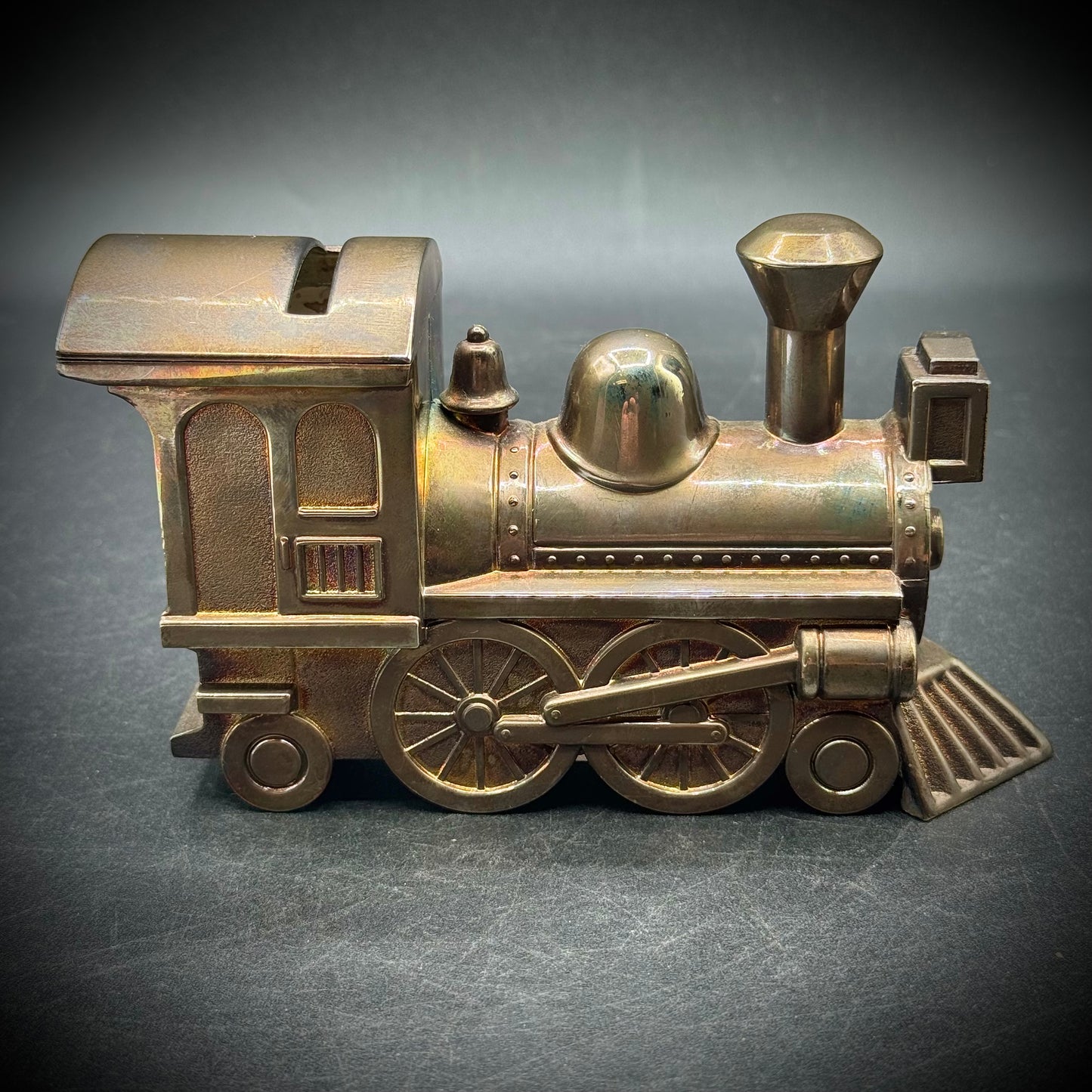 Vintage GSA Train Engine Bank