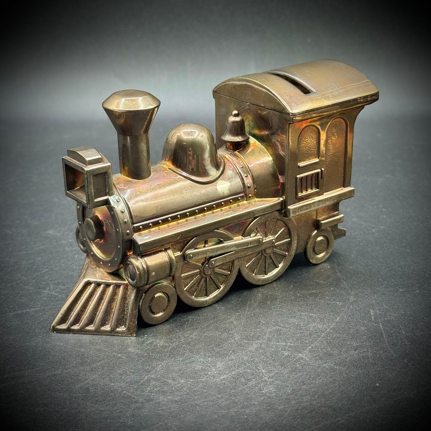 Vintage GSA Train Engine Bank