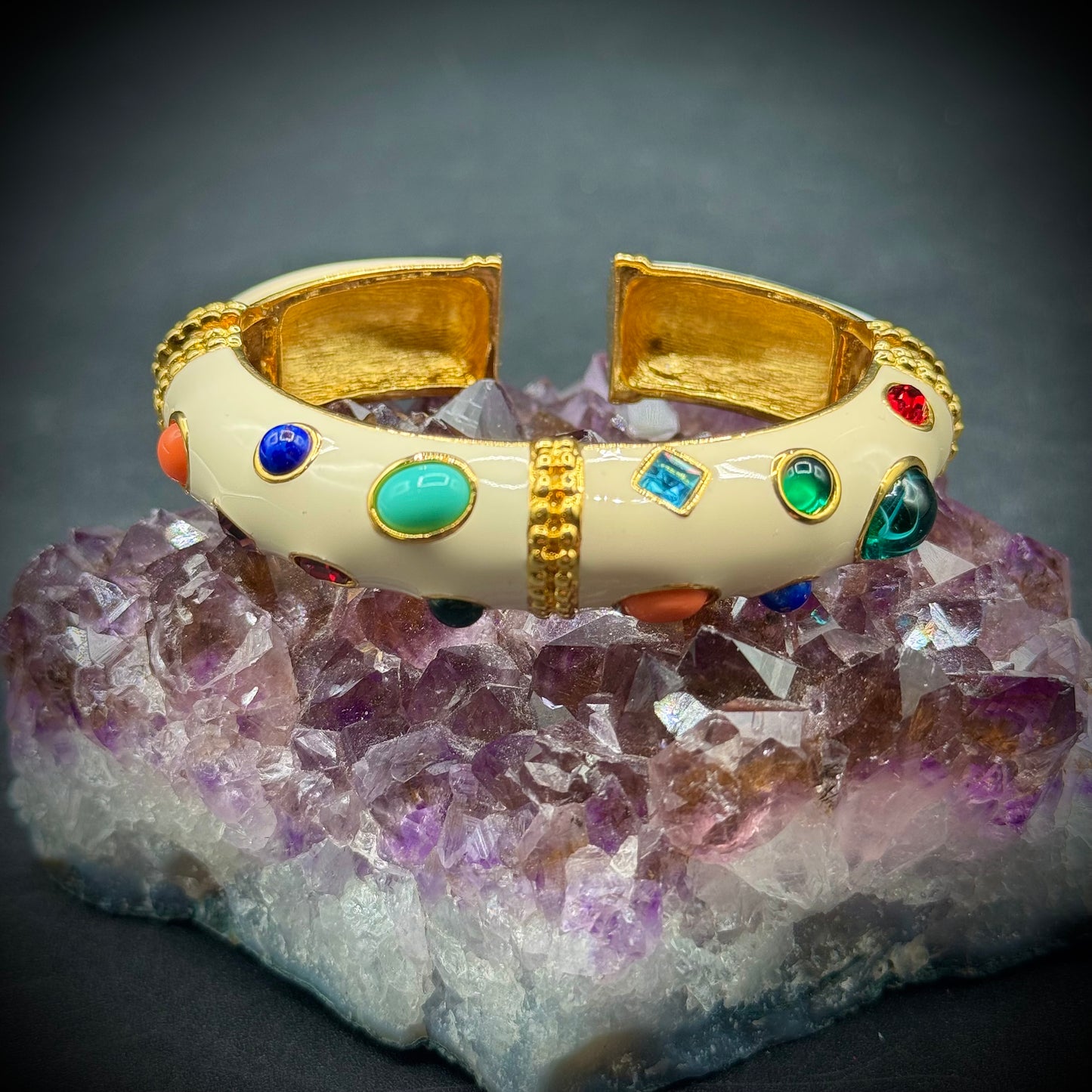 Vintage Kenneth J Lane KJL Mughal Gem Cabochon & Cream Enamel Bangle Bracelet