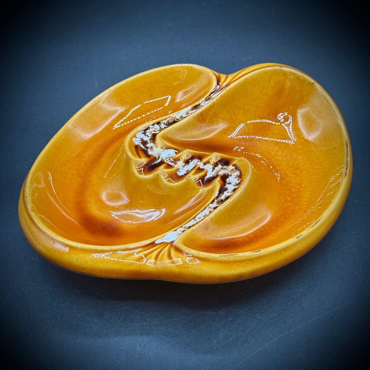 Vintage MCM California Pottery Free Form Ash Tray