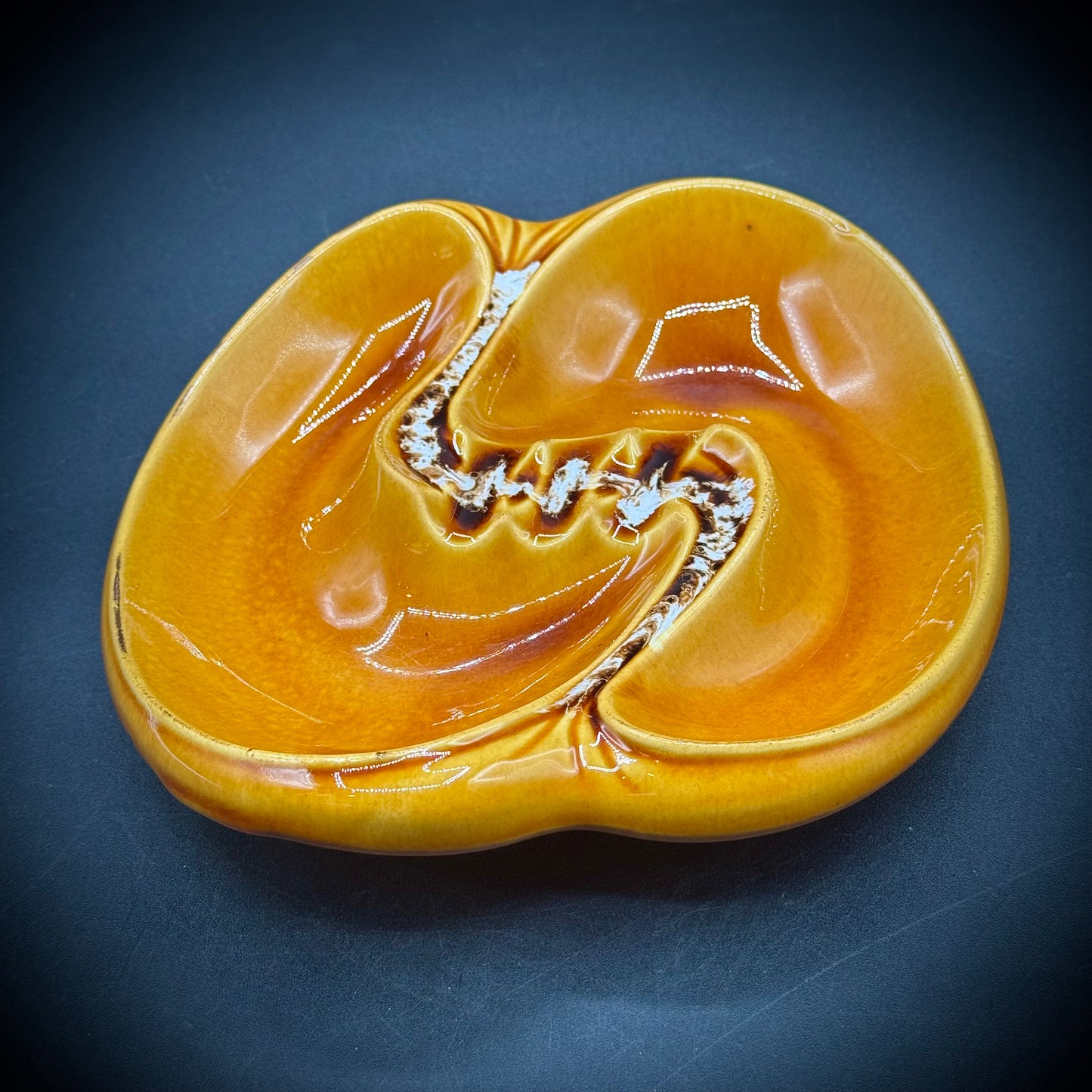 Vintage MCM California Pottery Free Form Ash Tray