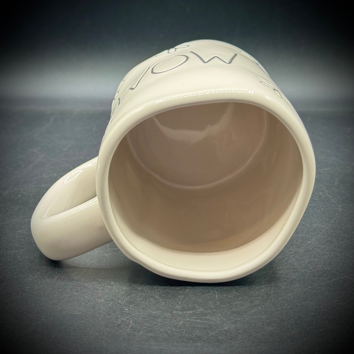 New Rae Dunn "Mom" Mug with Flowers