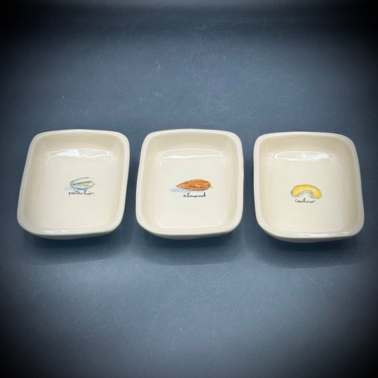 Rae Dunn Set of 3 Nut Dishes