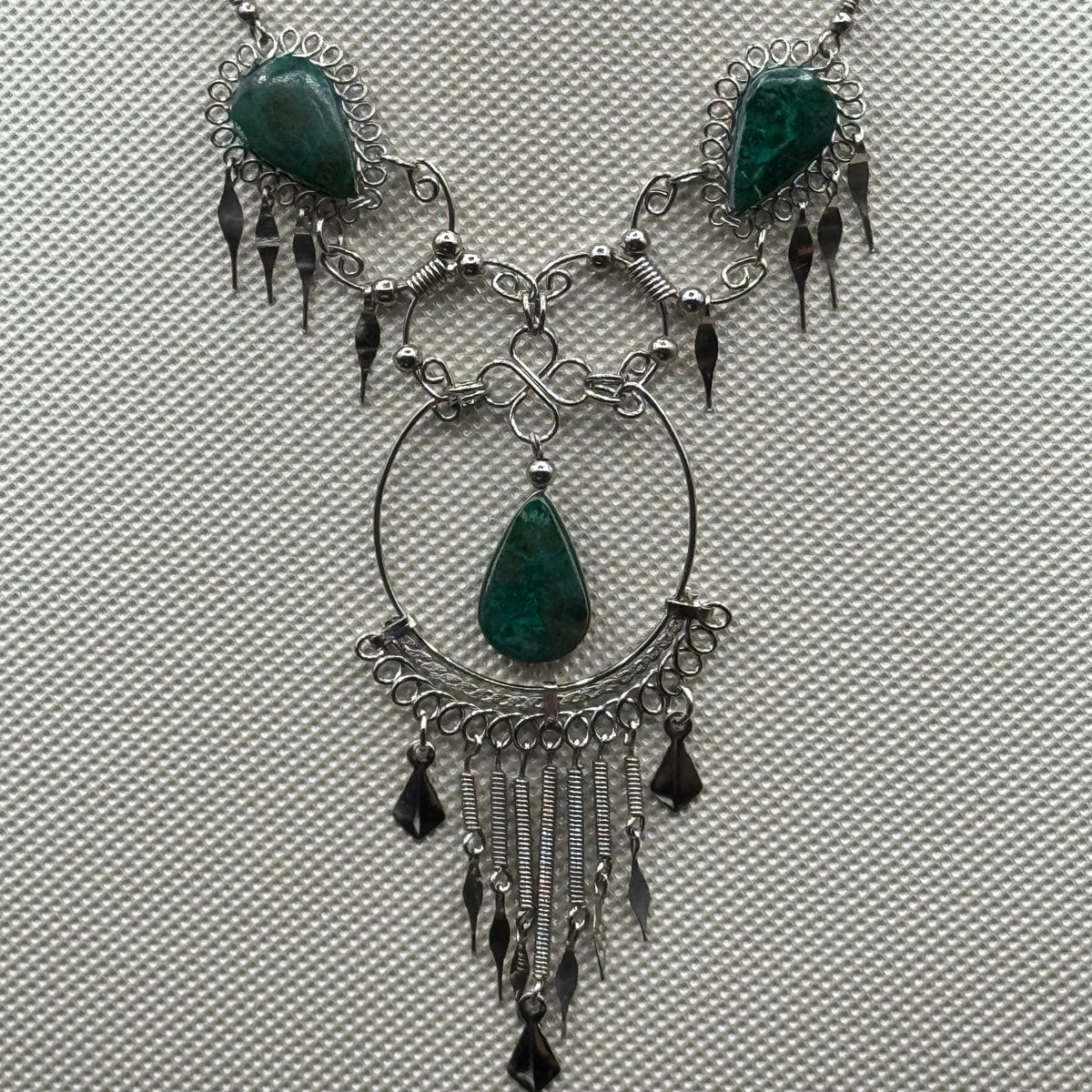 BoHo Chic Silver Metal Necklace with Green Malachite Accents