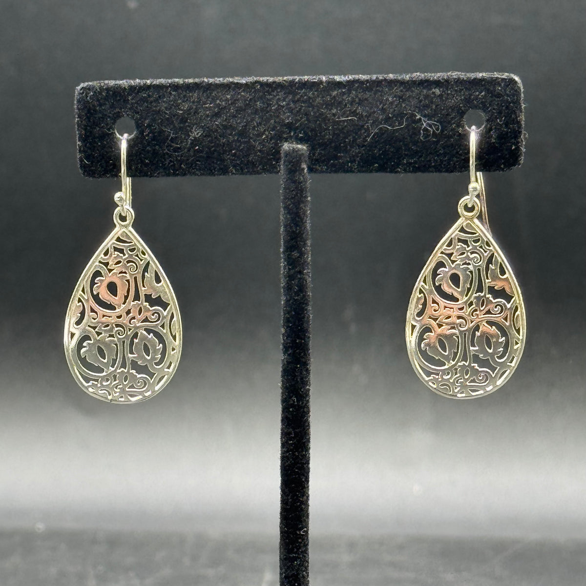 Sterling Silver .925 Filigree Teardrop Earrings
